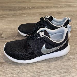 Nike Roshe’s